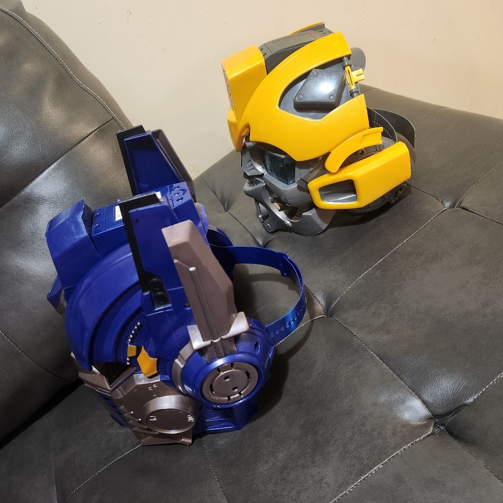 2 Transformer Voice Altering Mask - Picture 5 of 8